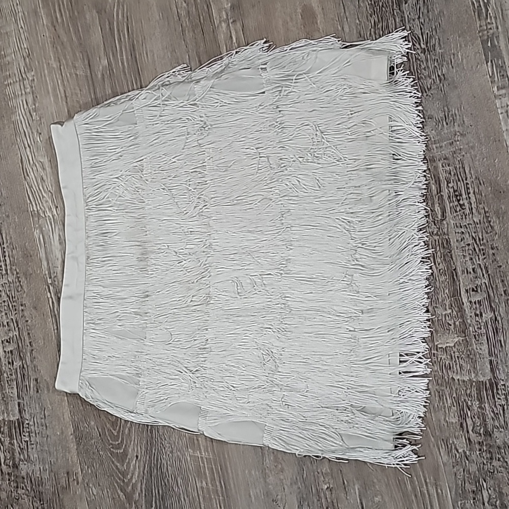 Meshki Sofia White Fringe Mini Skirt Size Medium